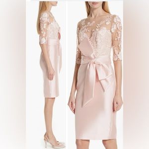 Badgley Mischka Lace Accent Bow  Bodice Sheath Cocktail Dress Blush